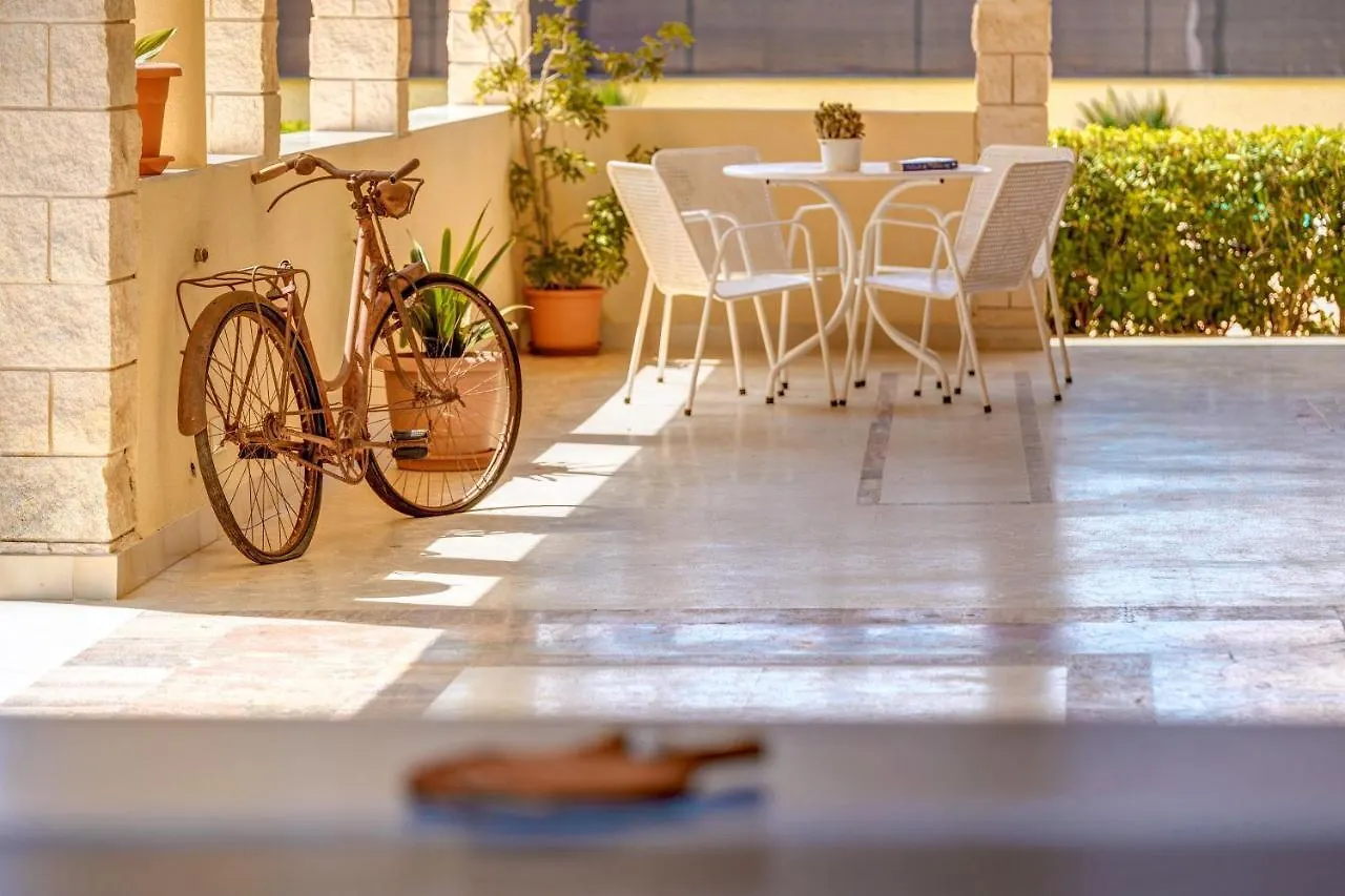 Can Just Villa Inca   Inca (Mallorca)